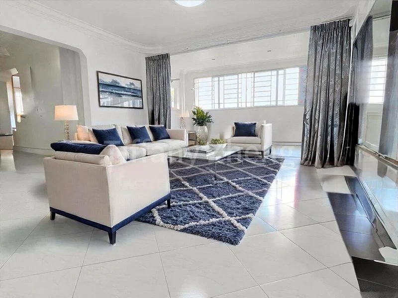 Executive HDB for Sale in  562 Hougang Street 51 - Image 1