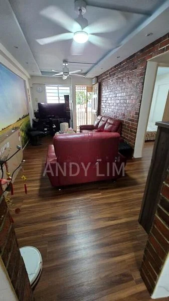 Common Room (HDB) for Rent in  71 Bedok South Road - Image 1