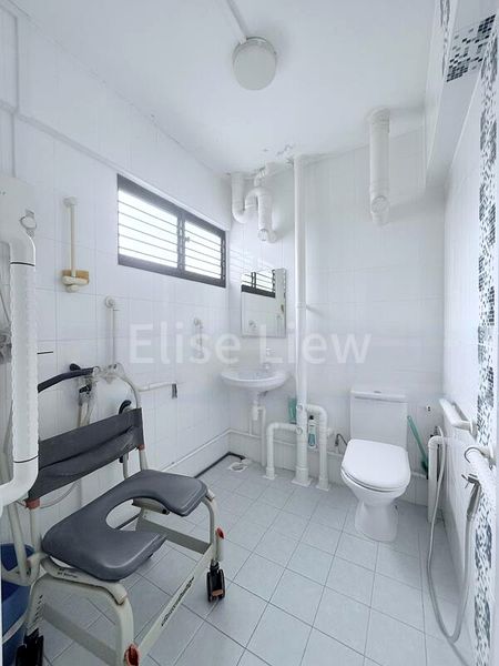 4 Room (4A) HDB for Sale in  113 Bukit Purmei Road - Image 7