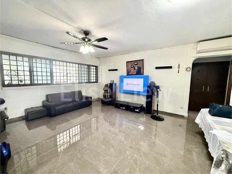 4 Room (4A) HDB for Sale in  113 Bukit Purmei Road - Image 4