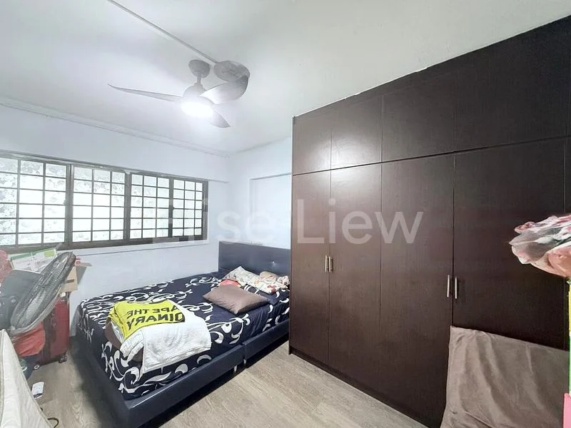 4 Room (4A) HDB for Sale in  113 Bukit Purmei Road - Image 5