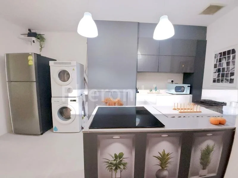 Common Room (Condo) for Rent in  The Plaza - Image 4