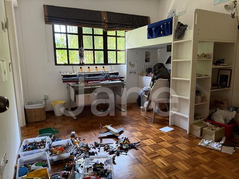 5 Bed Semi-Detached House (Landed) for Rent in Duchess Place - Image 4