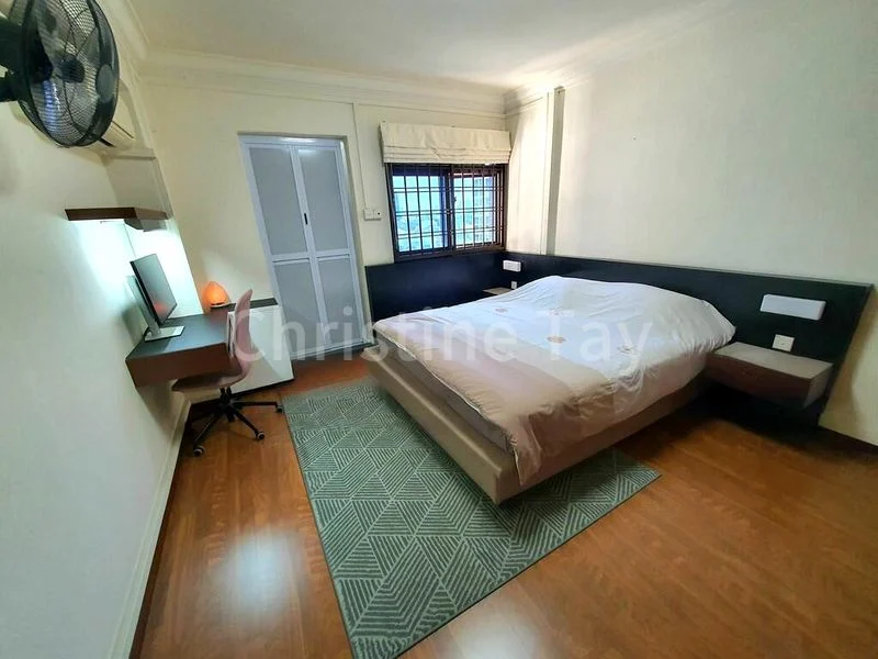 5 Room (5I) HDB for Rent in  836 Hougang Central - Image 8