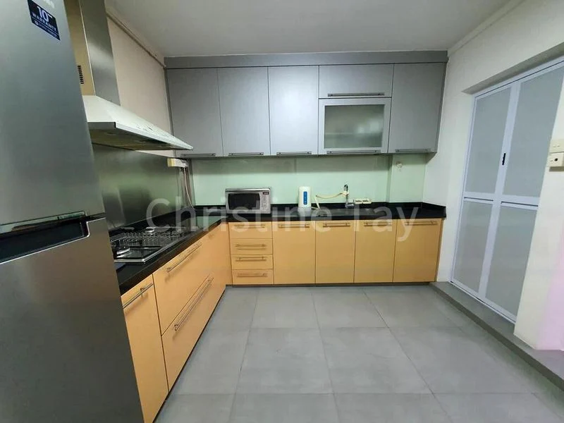 5 Room (5I) HDB for Rent in  836 Hougang Central - Image 5