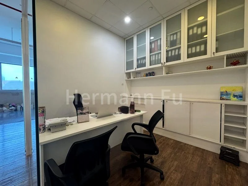 Light Industrial (B1) for Sale: One Pemimpin - Image 5