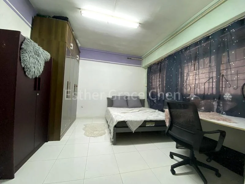 Common Room (HDB) for Rent in  308 Tampines Street 32 - Image 9
