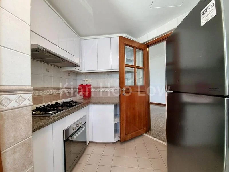 3 Bed Condo for Sale in  The Bayshore - Image 4