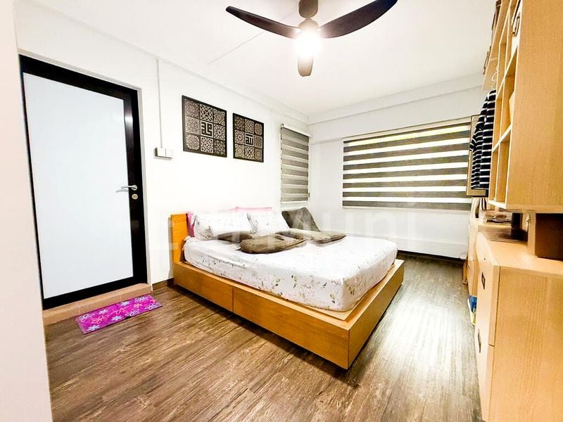 5 Room (5I) HDB for Sale in 304 Canberra Road - Image 6