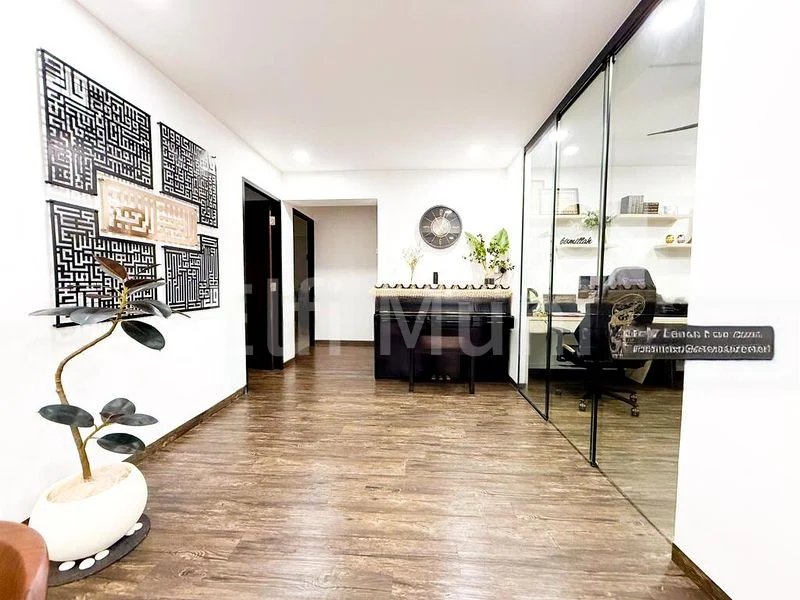 5 Room (5I) HDB for Sale in 304 Canberra Road - Image 13