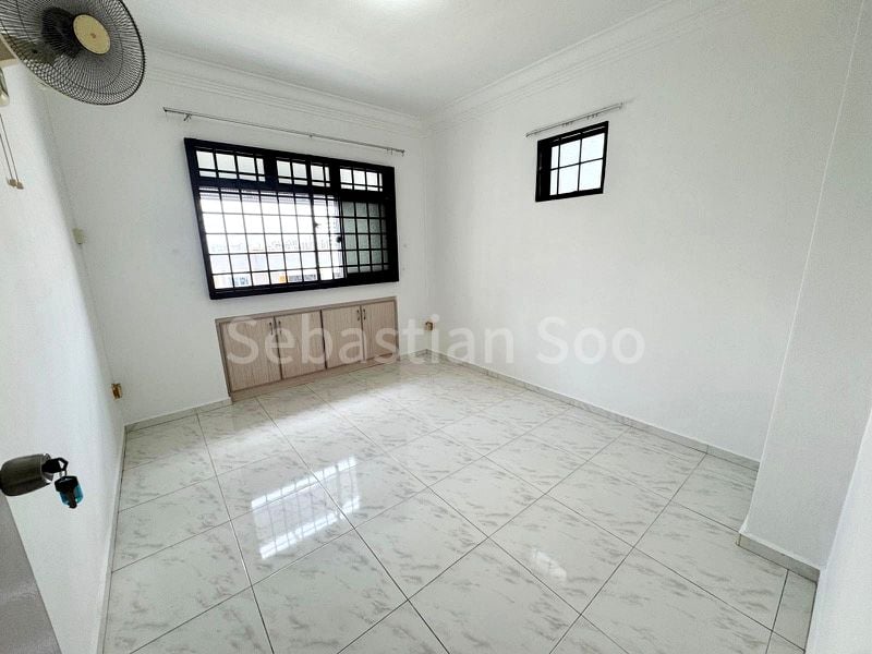 4 Room (4A) HDB for Sale in  288A Jurong East Street 21 - Image 7