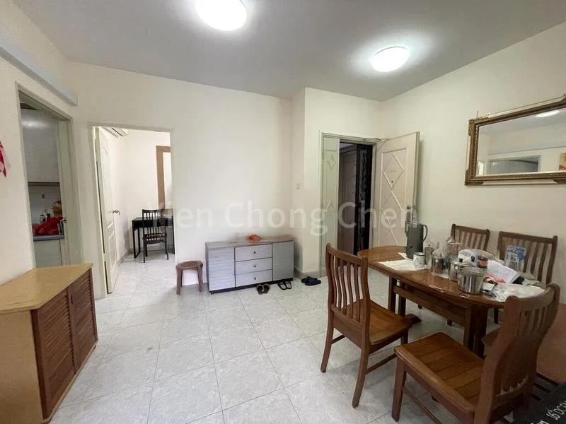 4 Bed Condo for Rent in  Emerald Park - Image 2