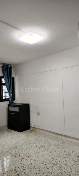 4 Room (4NG) HDB for Rent in  322 Ang Mo Kio Avenue 3 - Image 3