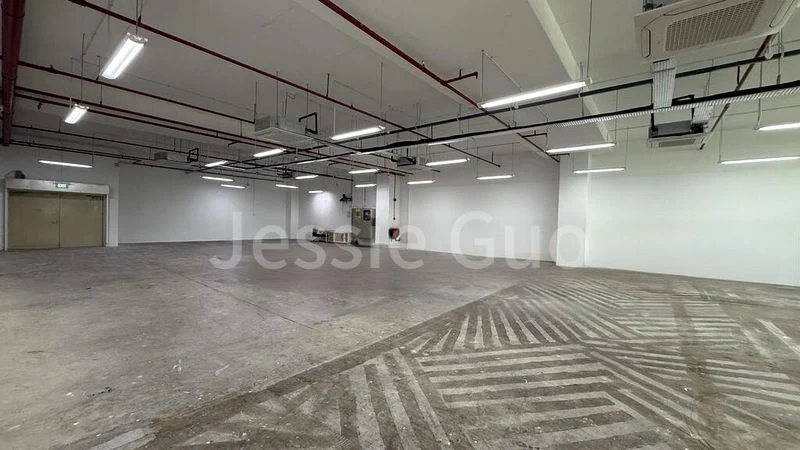 Light Industrial (B1) for Sale: Amtech Building - Image 2