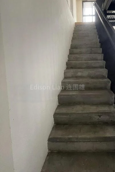 Bizhub 28: Light Industrial (B1) for Sale, 28 Bizhub Street, Complex - Image 1