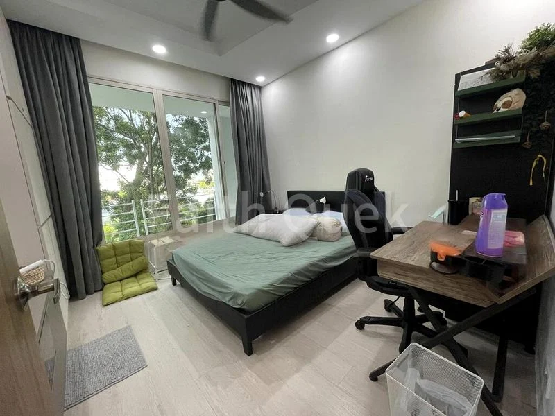 Common Room (Condo) for Rent in  Sunglade - Image 2