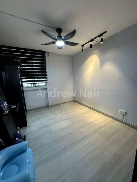 4 Room (4S) HDB for Sale in 327 Ubi Avenue 1 - Image 6