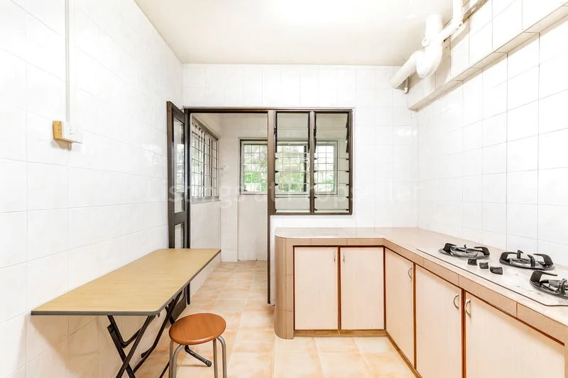 4 Room (4A) HDB for Sale in 953 Hougang Avenue 9 - Image 4