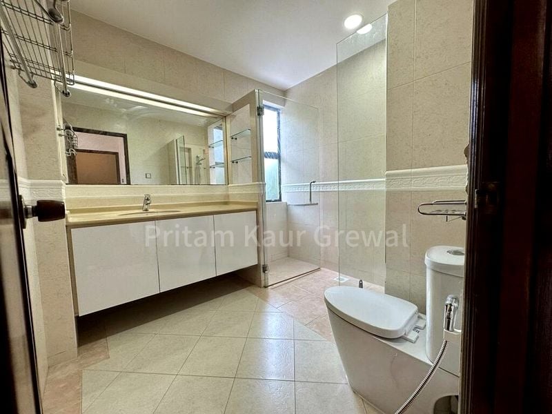 5 Bed Semi-Detached House (Landed) for Rent in  Holland Road - Image 7