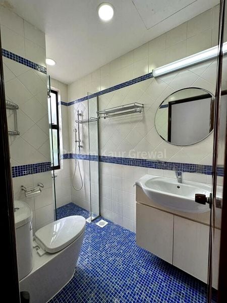 5 Bed Semi-Detached House (Landed) for Rent in  Holland Road - Image 4