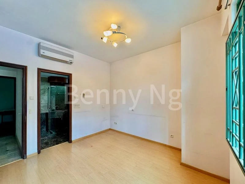 2 Bed Condo for Sale in  Signature Park - Image 6