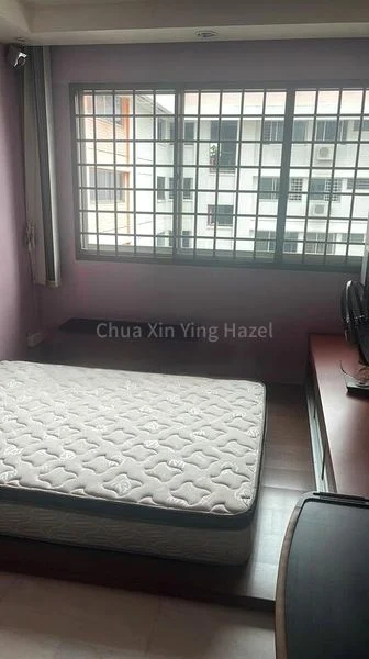 Common Room (HDB) for Rent in  550 Hougang Street 51 - Image 1