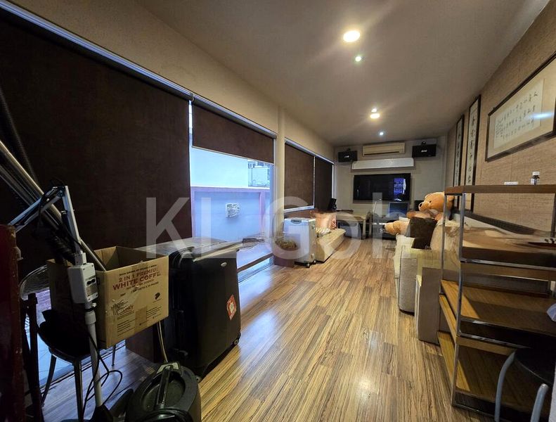 6 Bed Bungalow (Landed) for Sale in  Phoenix Heights - Image 5