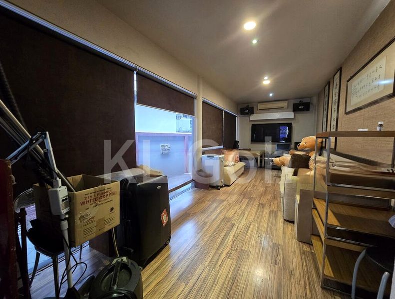 6 Bed Bungalow (Landed) for Sale in  Phoenix Heights - Image 4