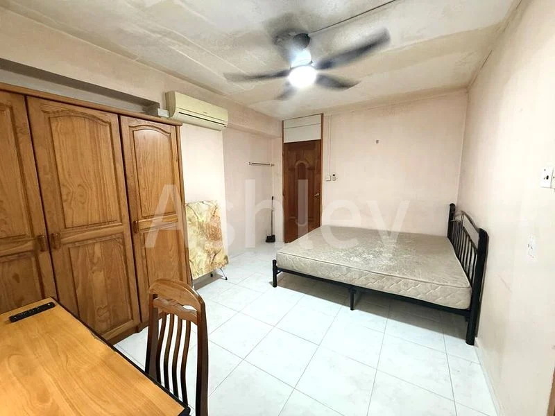 Master Room (HDB) for Rent in  658 Jalan Tenaga - Image 3