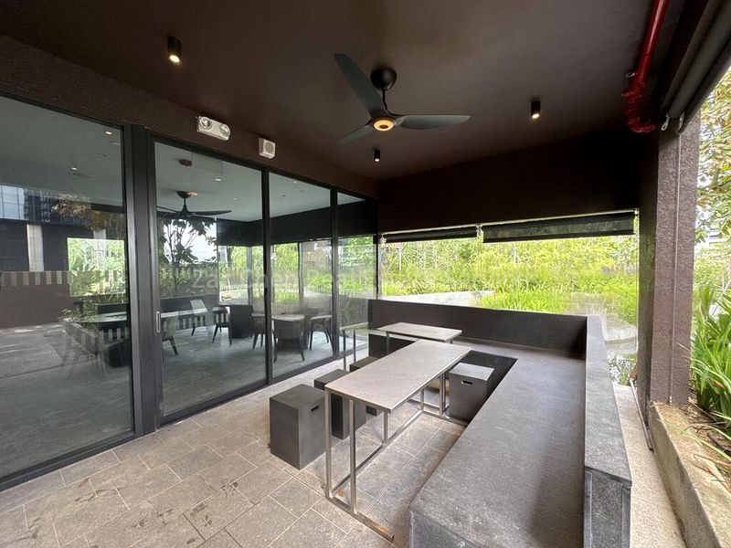 1 Bed Condo for Rent in  Midtown Modern - Image 11