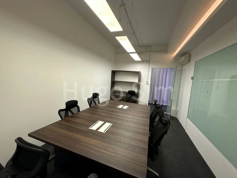 Office for Rent in Vertex - Image 1