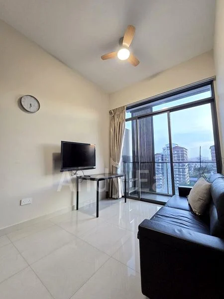 3 Bed Condo for Rent in The Midtown - Image 10