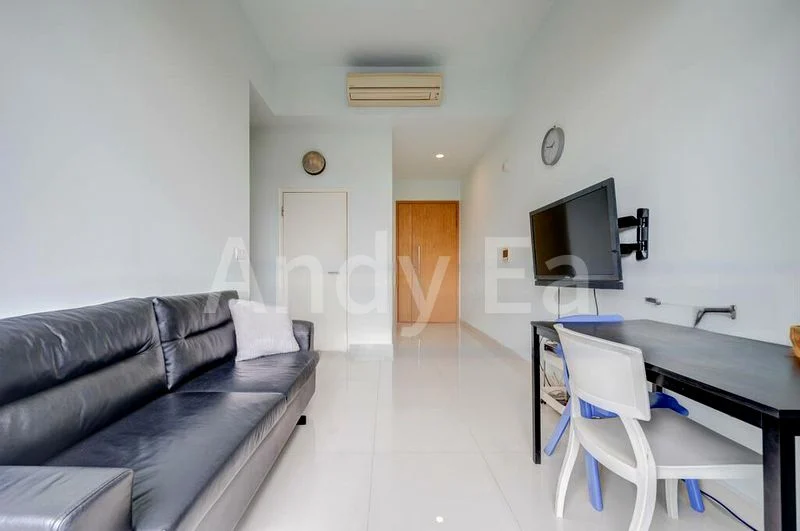 3 Bed Condo for Rent in The Midtown - Image 2