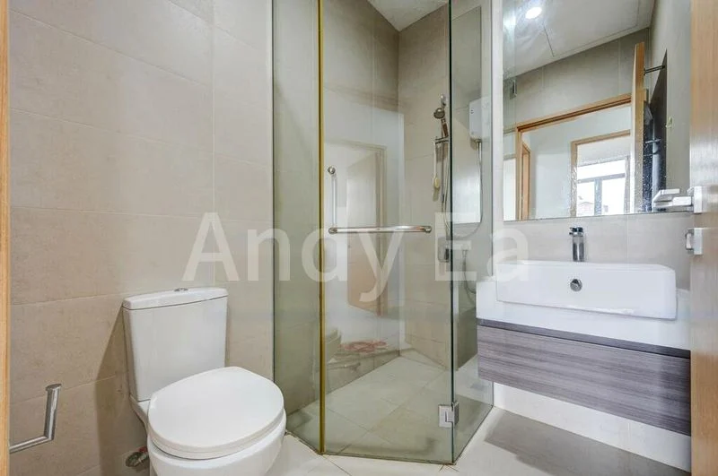 3 Bed Condo for Rent in The Midtown - Image 6