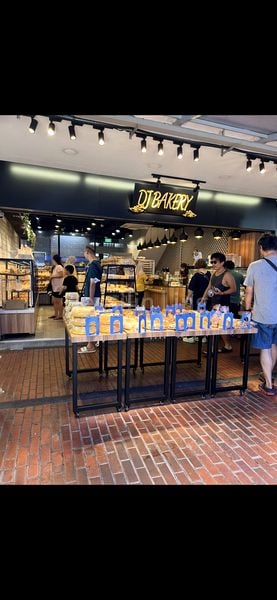 4 Bed Apartment (Condo) for Rent in Parkway View - Image 12