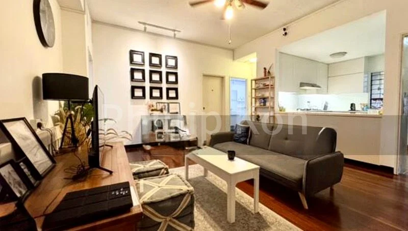 4 Bed Condo for Sale in  Charming Garden - Image 3