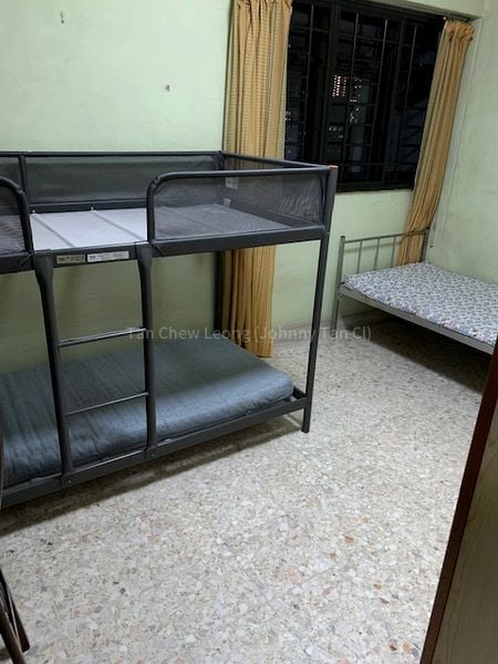 Common Room (HDB) for Rent in 201 Marsiling Drive - Image 2