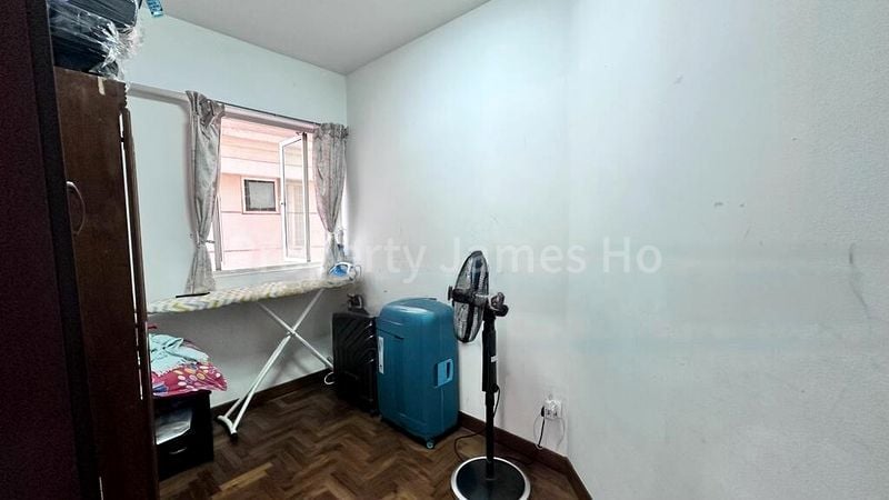 3 Bed Apartment (Condo) for Rent in Melville Park - Image 2