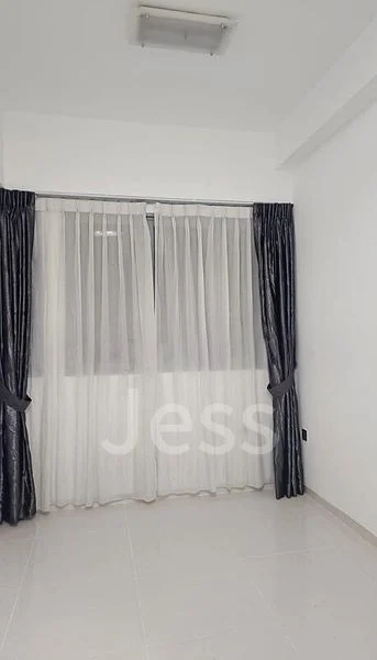 4 Bed Executive Condo for Rent in  1 Canberra - Image 4