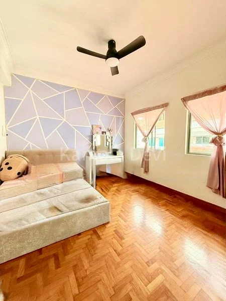 5 Bed Terraced House (Landed) for Sale in  Bulim Drive - Image 10