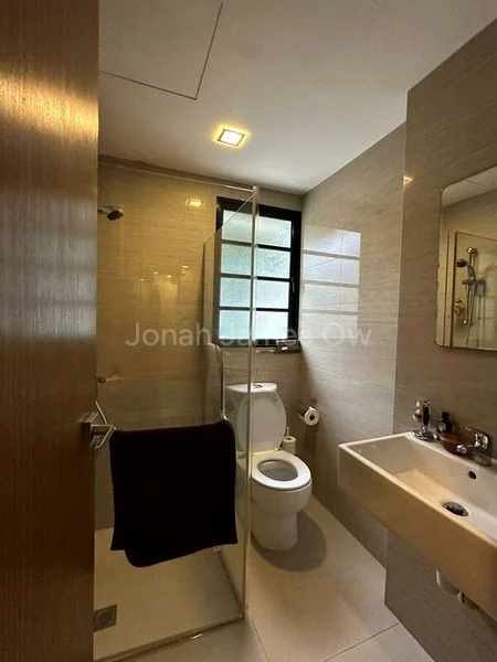 4 Bed Condo for Rent in  Pinewood Gardens - Image 3