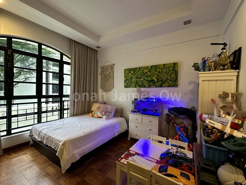 4 Bed Condo for Rent in  Pinewood Gardens - Image 12