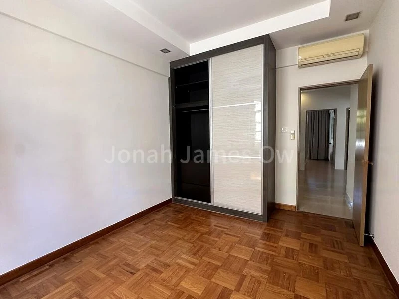 4 Bed Condo for Rent in  Pinewood Gardens - Image 6