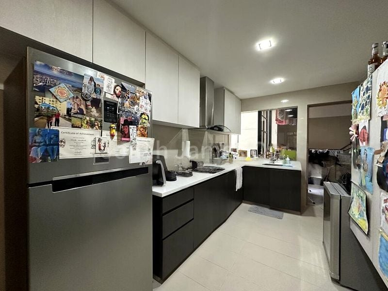 4 Bed Condo for Rent in  Pinewood Gardens - Image 17