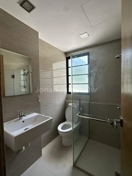 4 Bed Condo for Rent in  Pinewood Gardens - Image 8