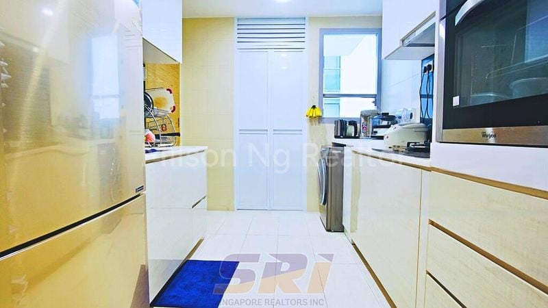 3 Bed Condo for Sale in  The Santorini - Image 8