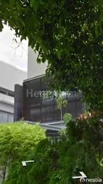 5 Bed Bungalow (Landed) for Sale in Tan Kim Cheng Road - Image 1