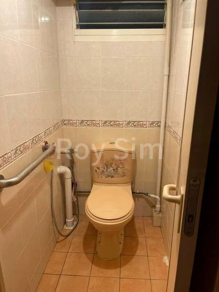Common Room (HDB) for Rent in  34 Whampoa West - Image 3