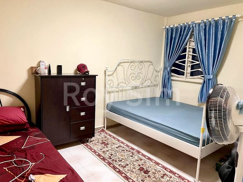 Common Room (HDB) for Rent in  34 Whampoa West - Image 2