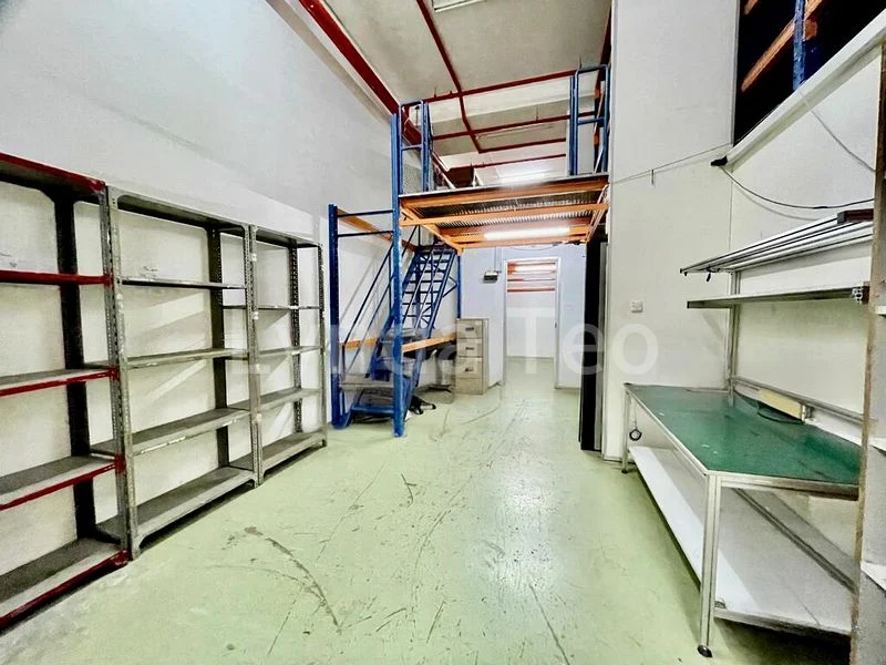 Light Industrial (B1) for Rent: Tagore Building - Image 6